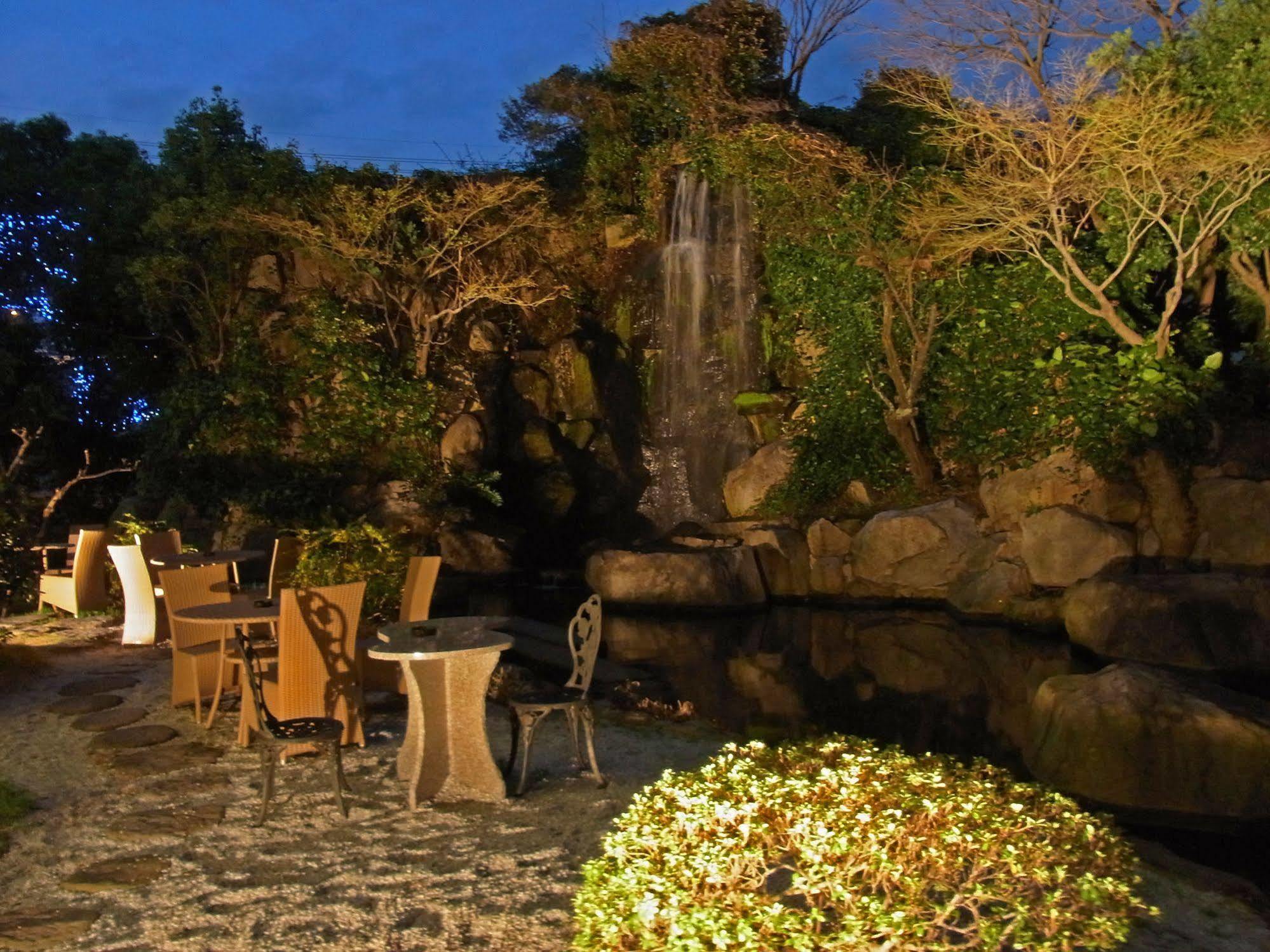 Hotel Pearl Garden Takamatsu Dış mekan fotoğraf